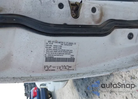 1999 Mercury Grand Marquis Gs z USA, uszkodzony, nr VIN 2MEFM74W7XX734151